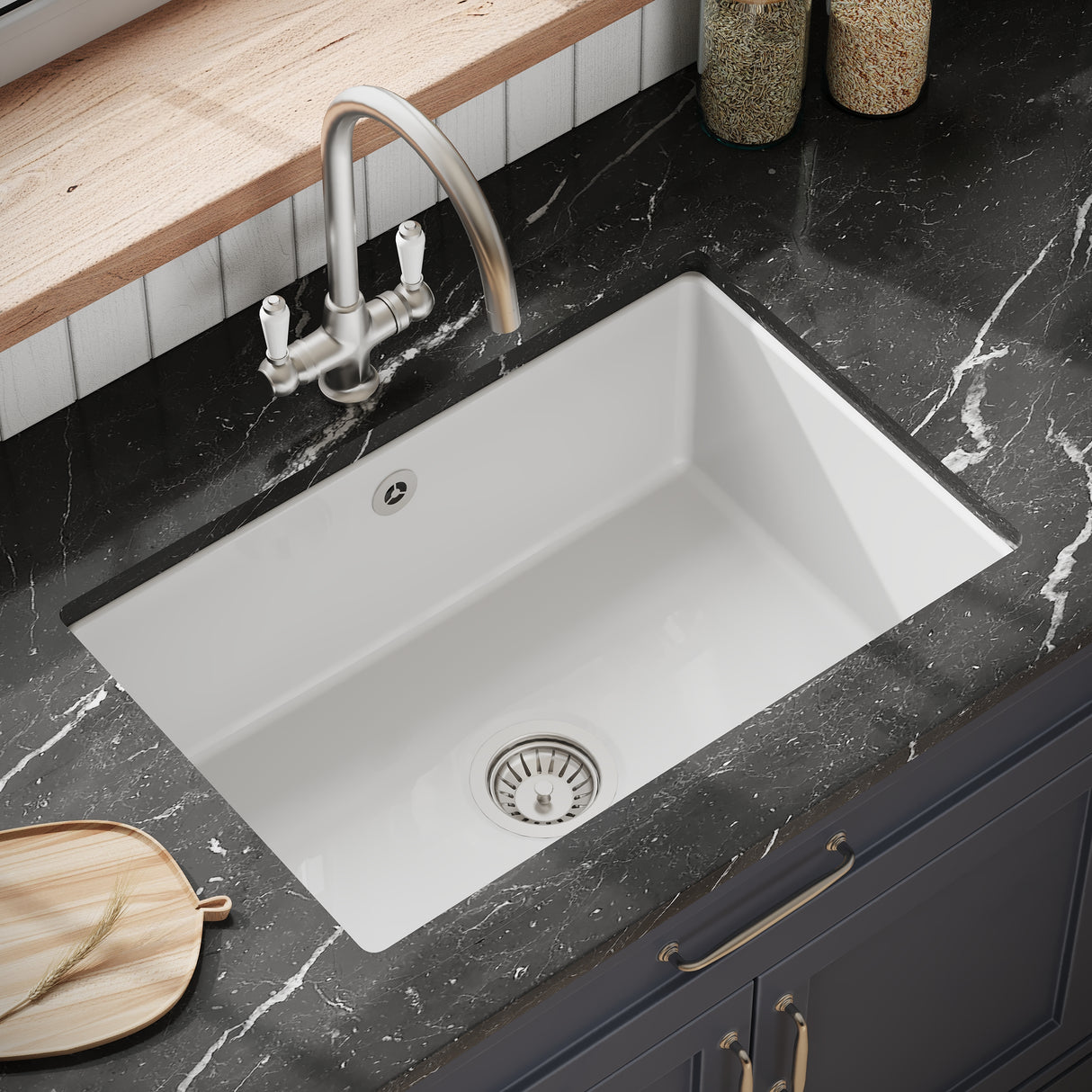 Single Bowl Fireclay Ceramic Square Undermount Kitchen Sink with Central Waste & Overflow