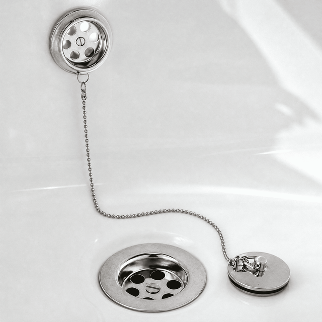 [BABW347] Balterley Round Bath Waste with Overflow, Brass Plug and Ball Chain, for Baths up to 20mm - Chrome - Silo