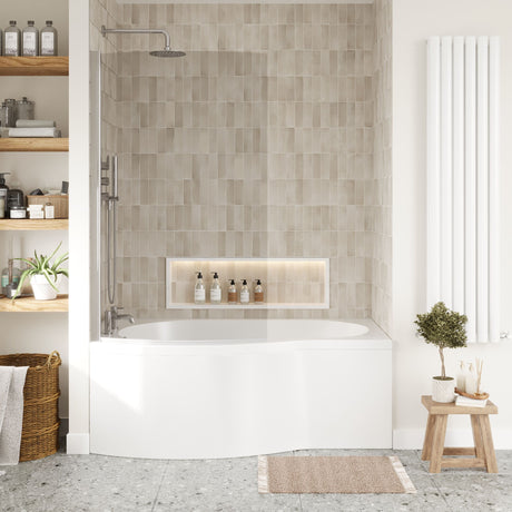 [BBATH20] Balterley 1500 mm Left Hand B Shape Shower Bath Bundle & Tub, Curved 6 mm Safety Glass Screen & Matching Front Panel, Gloss White - Lifestyle 1