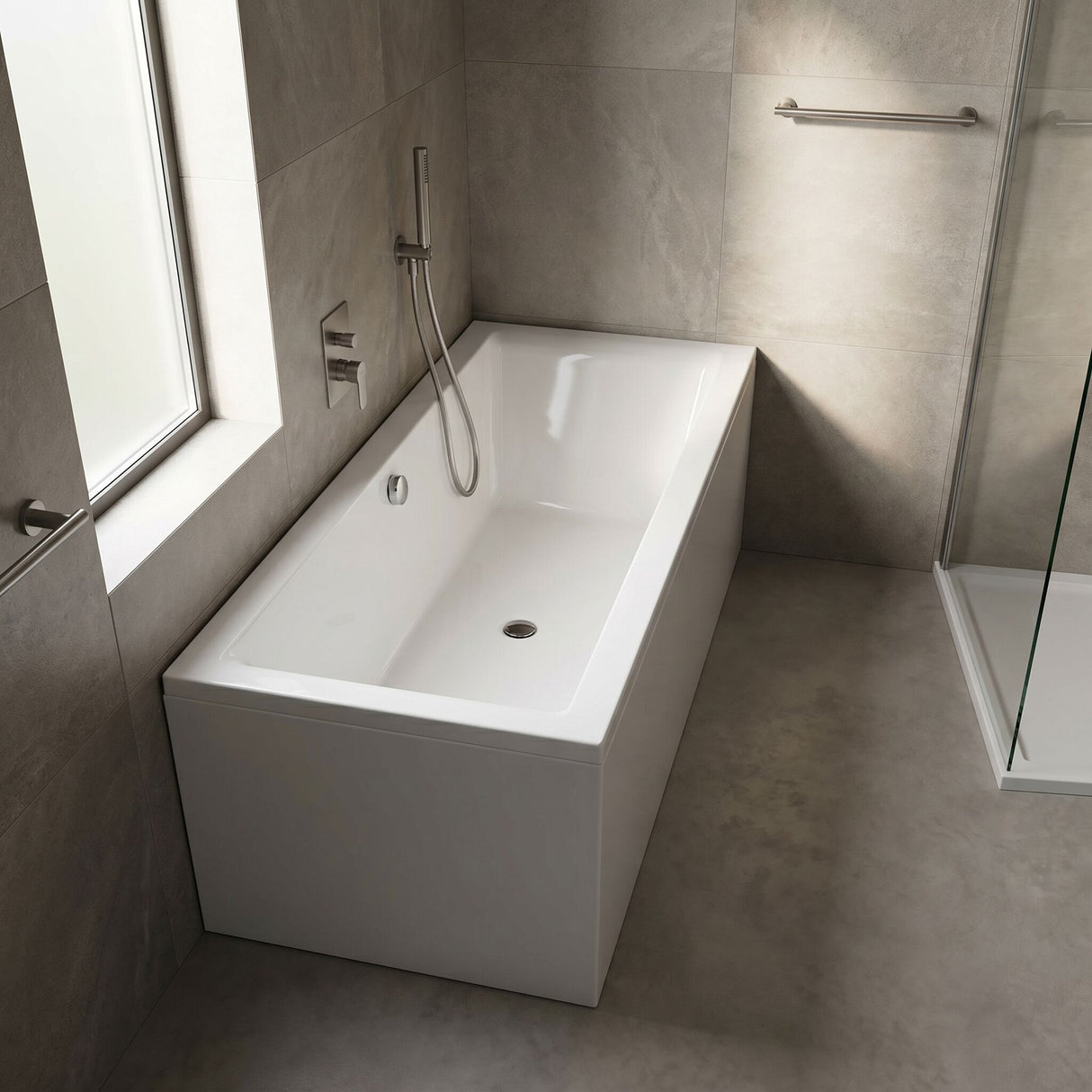 [BBDE214] Balterley Modern Double Ended Straight Shower Bath, 1700mm x 700mm (Tap, Waste and Panel Not Included) - White - Lifestyle 2