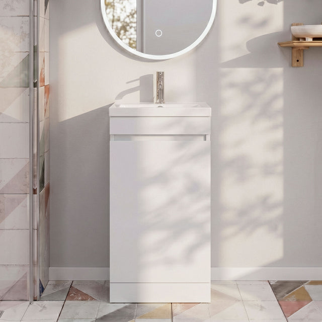 [BFC101WTA] Balterley 400mm Floor Standing 1 Door Compact Unit with Polymarble Basin - White - Silo