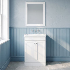 [BFCL125H] Swynnerton Traditional 2 Door Floor Standing Vanity Unit with 0 Tap Hole Traditional Fireclay Basin, Choice of Size and Colour