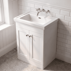 [BFCL125H] Swynnerton Traditional 2 Door Floor Standing Vanity Unit with 0 Tap Hole Traditional Fireclay Basin, Choice of Size and Colour