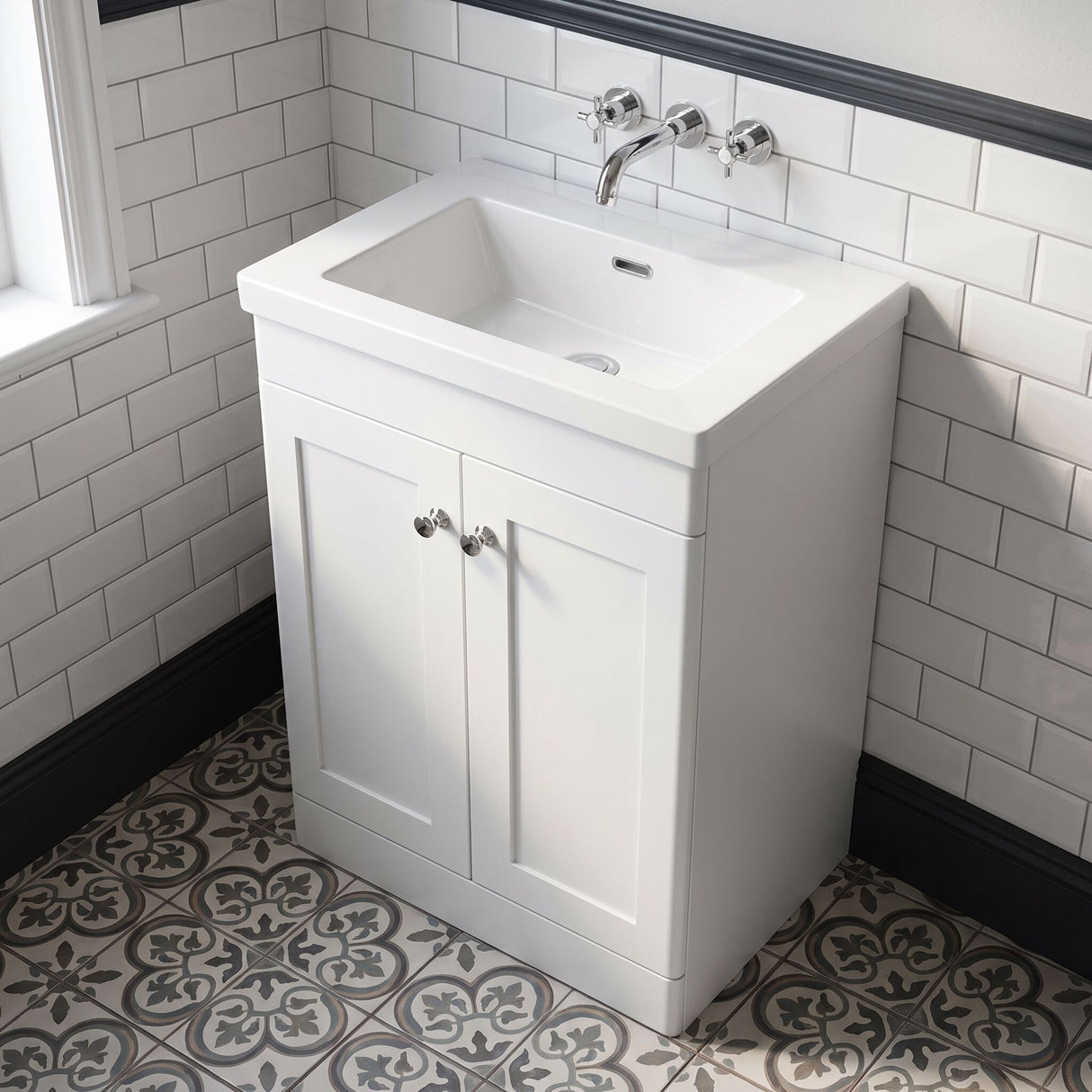 [BFCL125K] Swynnerton Traditional 2 Door Floor Standing Vanity Basin Unit with 0 Tap Hole Modern Fireclay Basin, Choice of Size and Colour