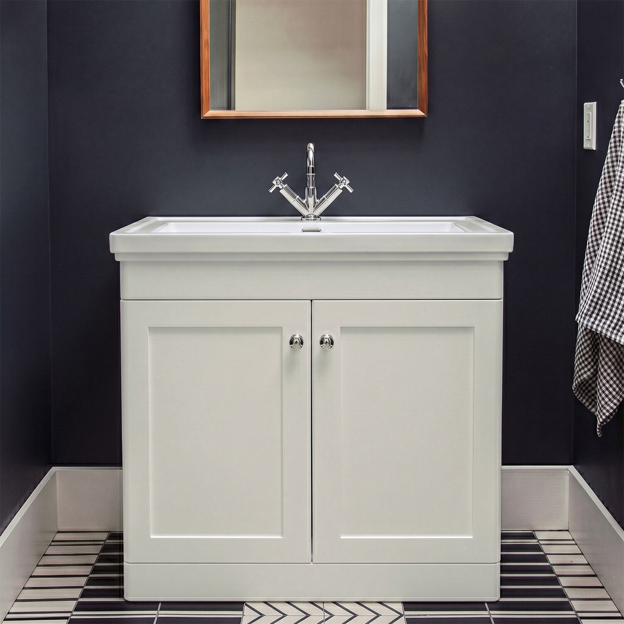 [BFCL126A] Swynnerton Traditional Floor Standing Vanity Basin Unit with 1 Tap Hole Ceramic Basin - Choice of Size and Finish - Silo