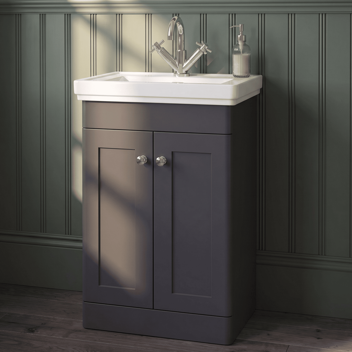 [BFCL1423A] Swynnerton Traditional Floor Standing Vanity Basin Unit with 1 Tap Hole Ceramic Basin - Choice of Size and Finish - Silo