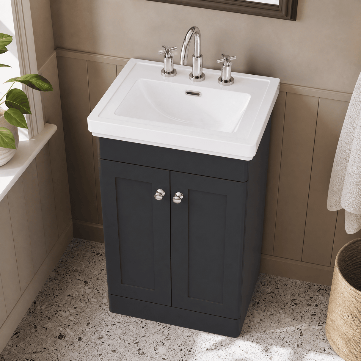 [BFCL1423B] Swynnerton Traditional 2 Door Floor Standing Vanity Basin Unit with 3 Tap Hole Traditional Fireclay Basin, Choice of Size and Colour