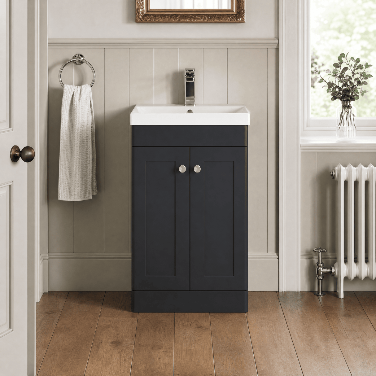 [BFCL1423E] Swynnerton Traditional 2 Door Floor Standing Vanity Unit with Thin Edge Basin, Choice of Size and Colour