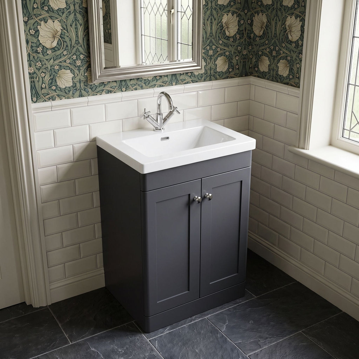 [BFCL1425L] Swynnerton Traditional 2 Door Floor Standing Vanity Basin Unit with 1 Tap Hole Modern Fireclay Basin, Choice of Size and Colour