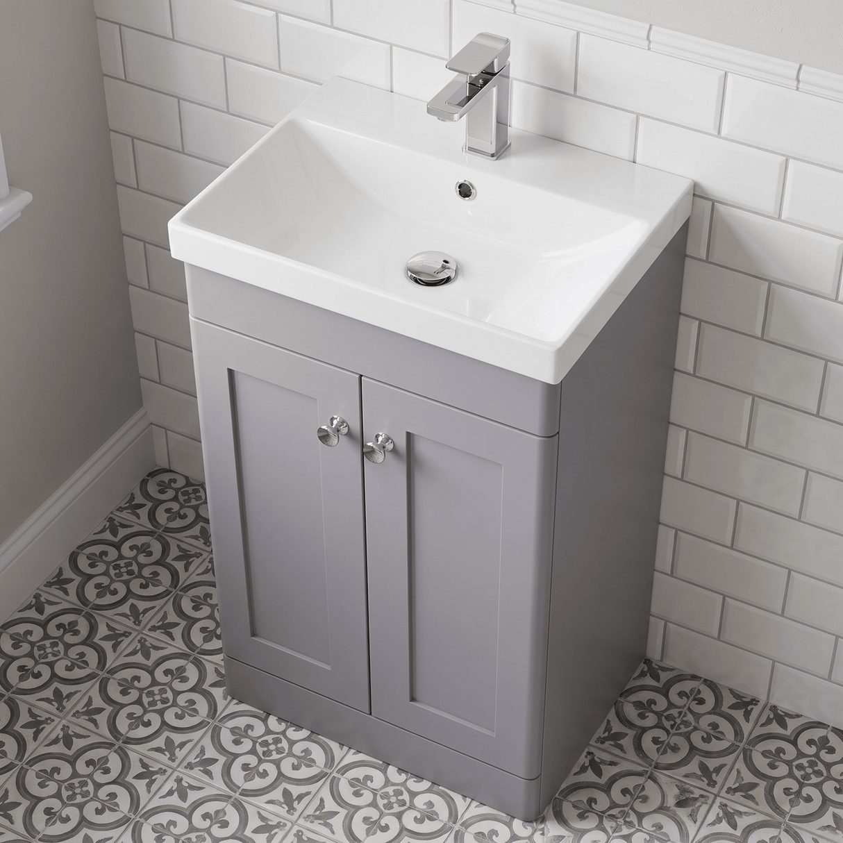 [BFCL223E] Swynnerton Traditional 2 Door Floor Standing Vanity Unit with Thin Edge Basin, Choice of Size and Colour