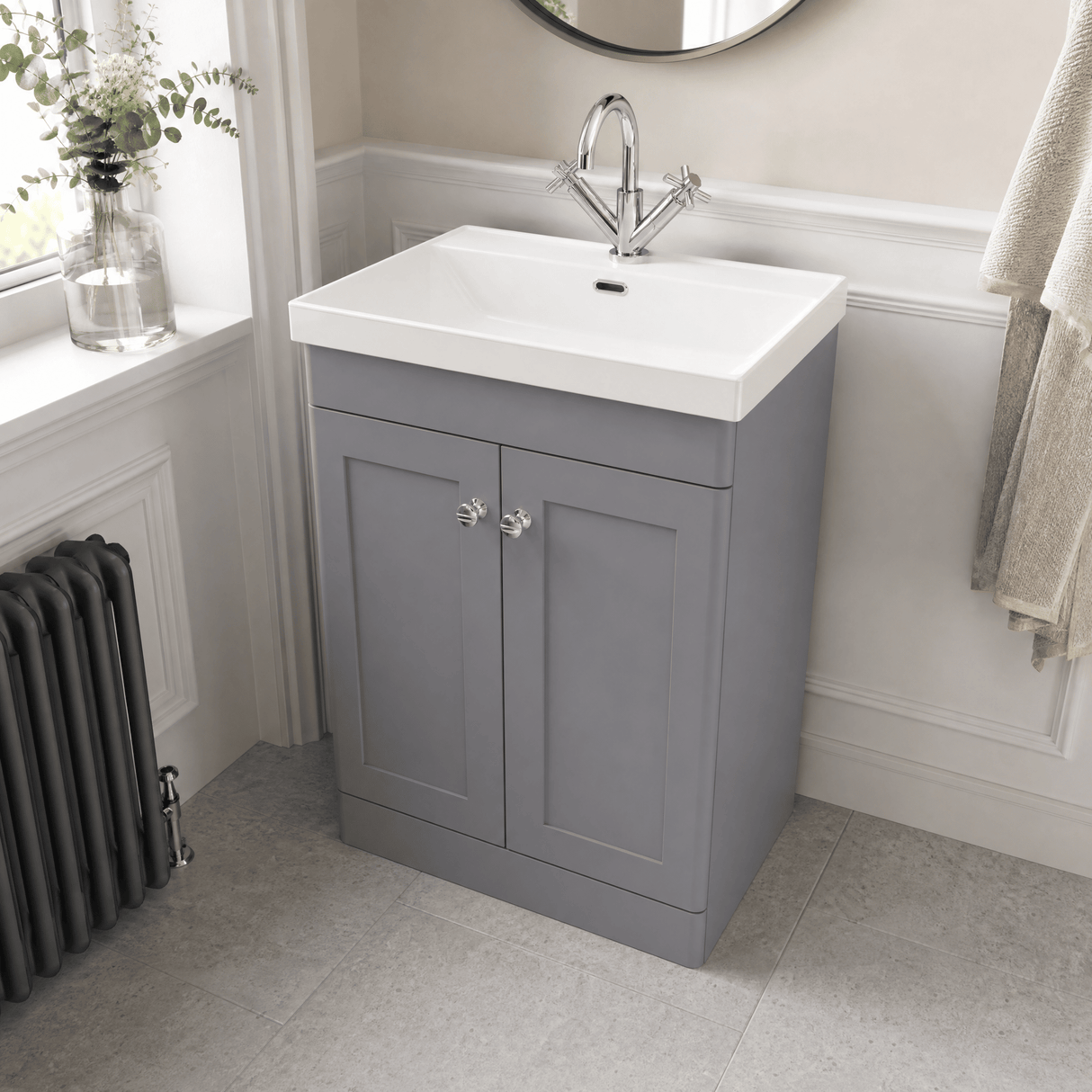 [BFCL225E] Swynnerton Traditional 2 Door Floor Standing Vanity Unit with Thin Edge Basin, Choice of Size and Colour
