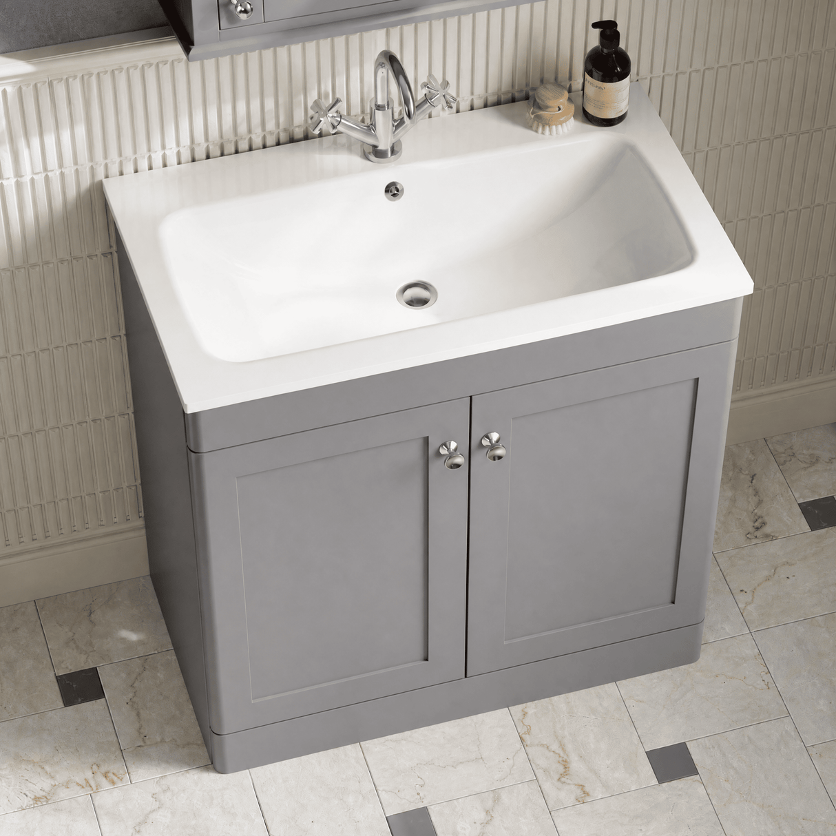 [BFCL226P] Swynnerton Traditional 2 Door Floor Standing Vanity Basin Unit with 1 Tap Hole Stone Basin, Choice of Size and Colour