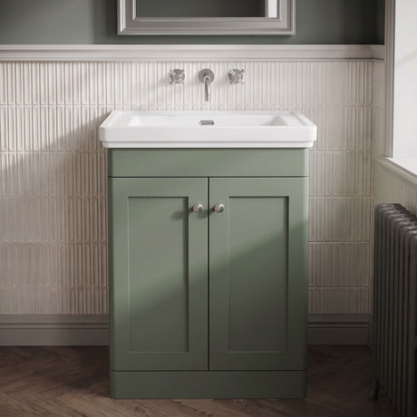 [BFCL825H] Swynnerton Traditional 2 Door Floor Standing Vanity Unit with 0 Tap Hole Traditional Fireclay Basin, Choice of Size and Colour - Silo
