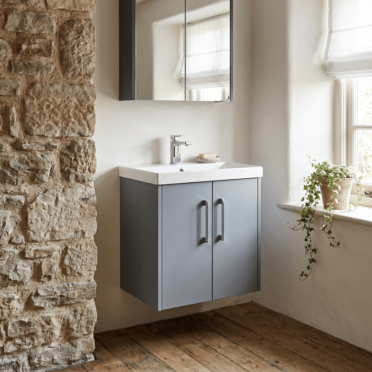 [BFPF2321D] Winshill Contemporary 2 Door Wall Hung Vanity Unit with Thin Edge Basin - Choice of Size and Colour
