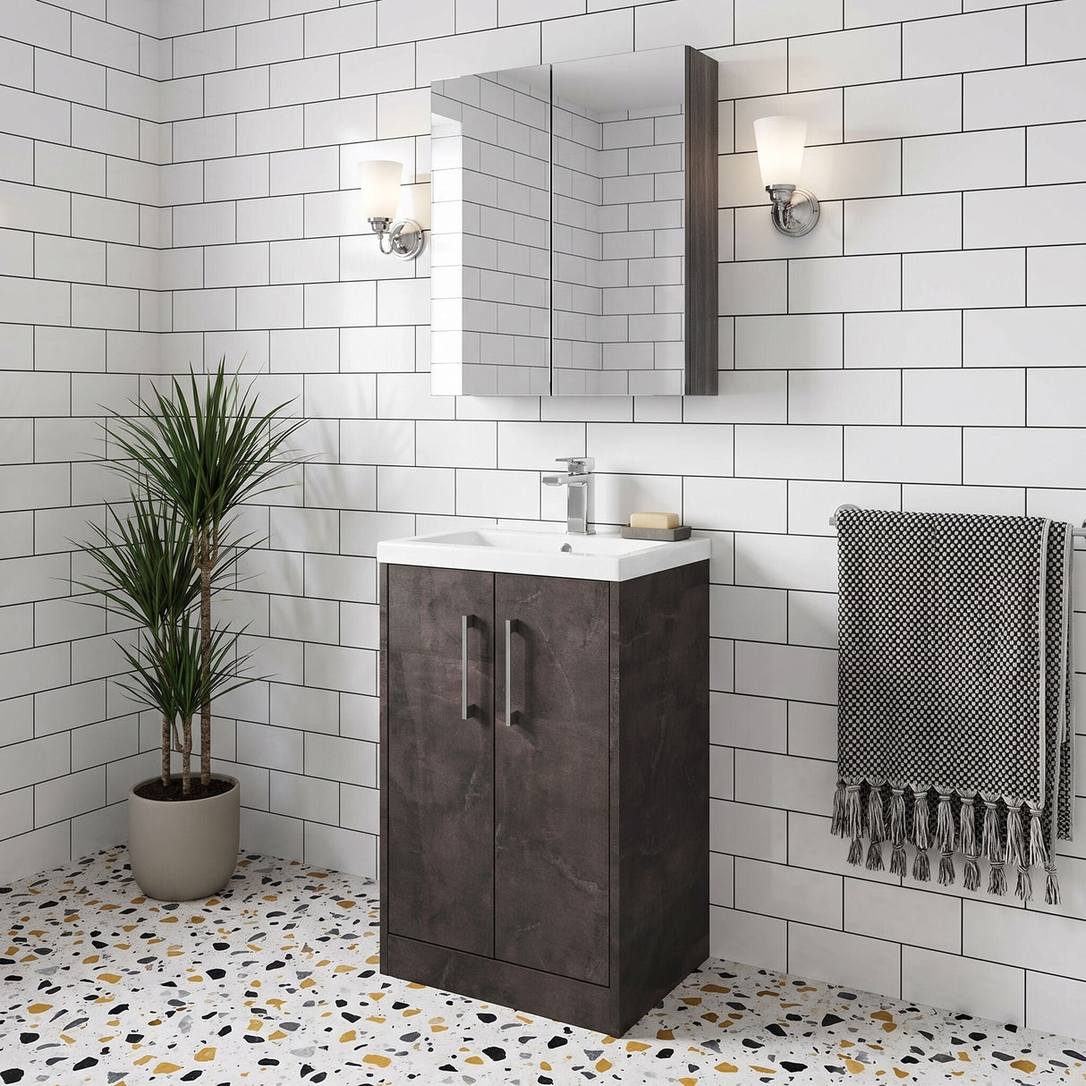 [BFPF2601A] Winshill Contemporary 2 Door Floor Standing Vanity Basin Unit with Mid-Edge Basin, Choice of Size and Colour