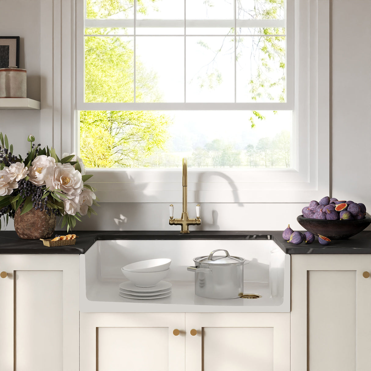 [BKS221WT12] Traditional Fireclay Kitchen Bundle: Single Bowl Belfast Sink with Strainer Waste & Mono Lever Handle Tap, 895mm - Brushed Brass - Lifestyle 1