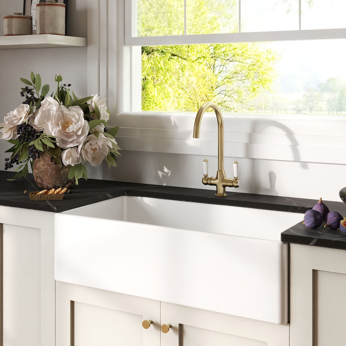 [BKS221WT12] Traditional Fireclay Kitchen Bundle: Single Bowl Belfast Sink with Strainer Waste & Mono Lever Handle Tap, 895mm - Brushed Brass - Lifestyle 3