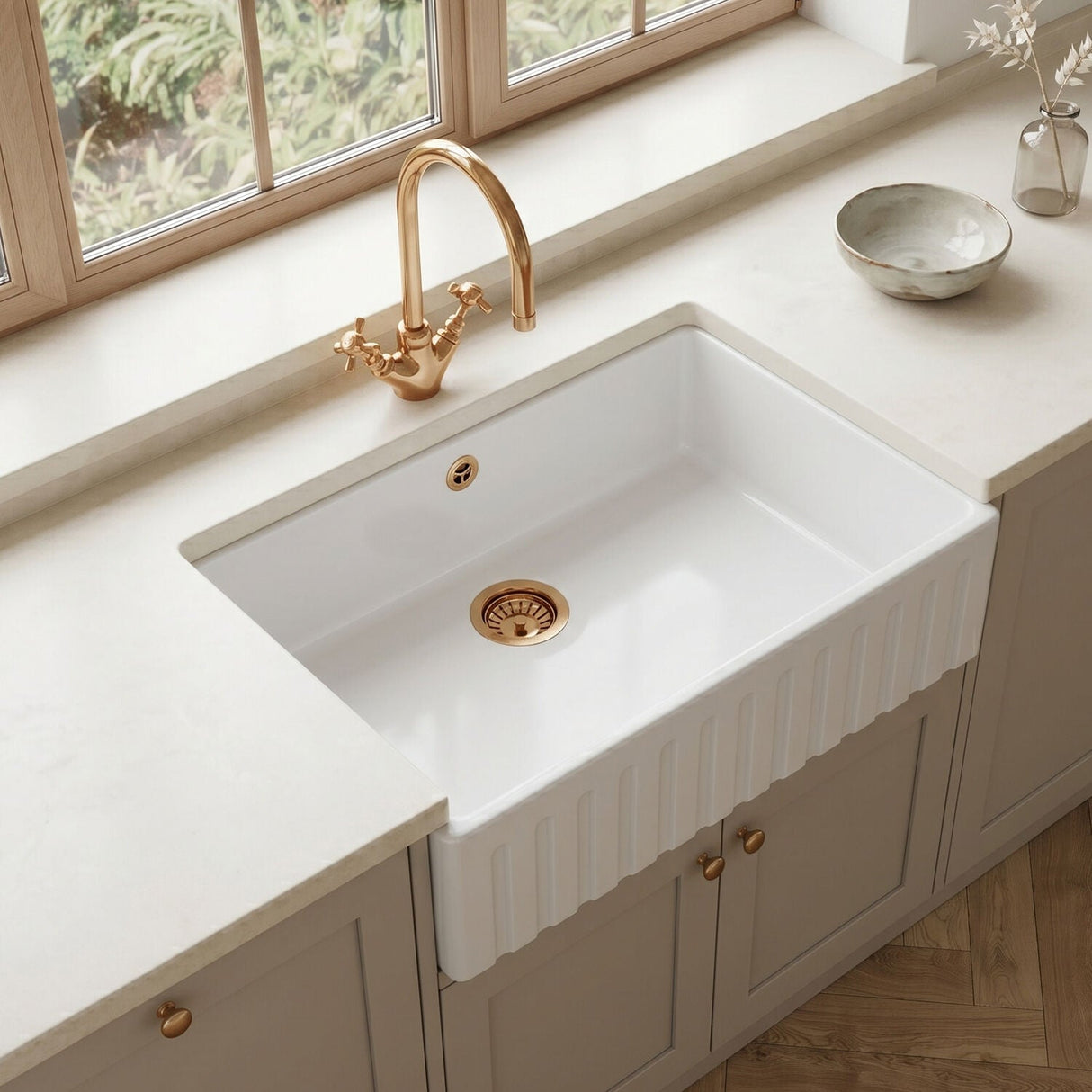 [BKS237] Traditional Fireclay Kitchen Single Bowl Fluted Front Butler Sink with Overflow, Choice of Size - Silo