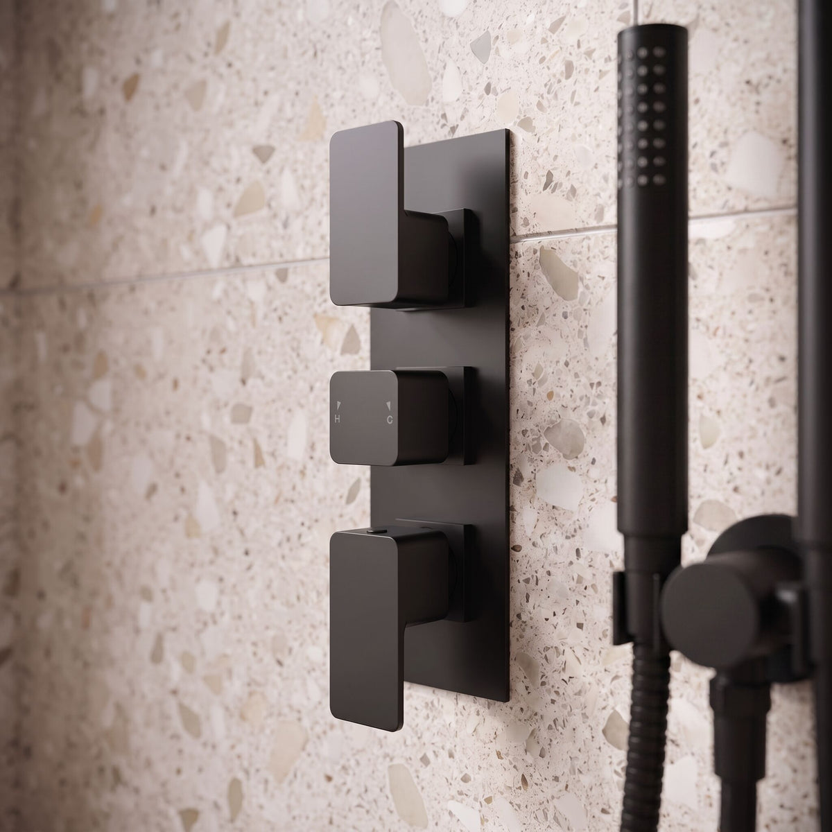 [BSEM4TR03] Swinscoe Contemporary Concealed Square Triple Thermostatic Shower Valve with Diverter, Choice of Colour
