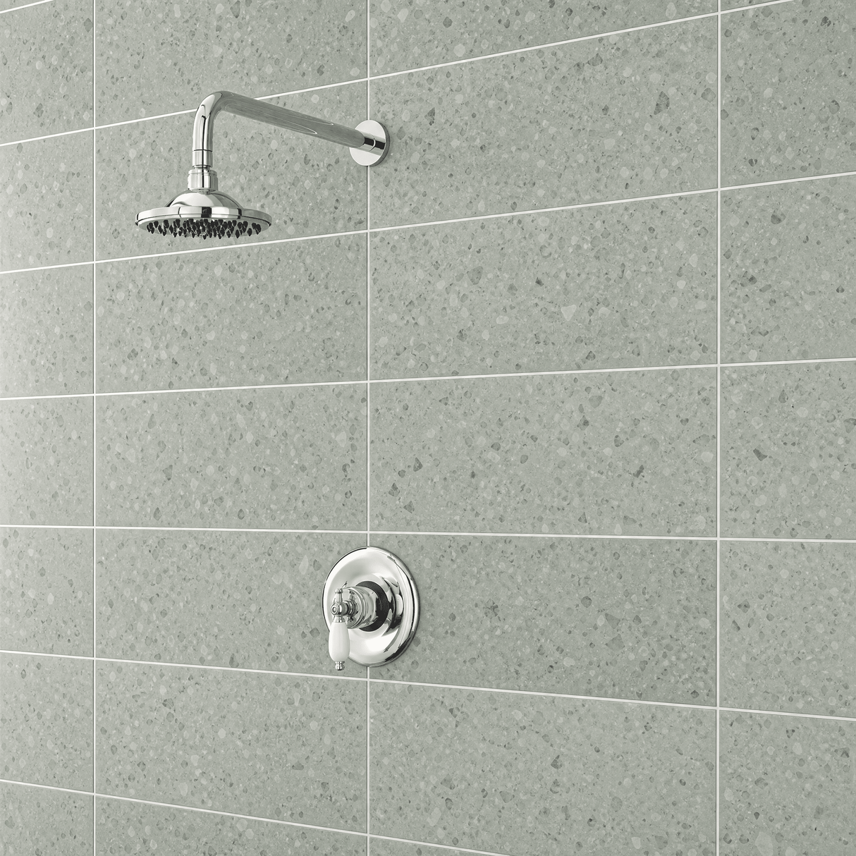 [BSSH304] Rose Round Easyclean Shower Head - 152mm - Chrome - Lifestyle 1