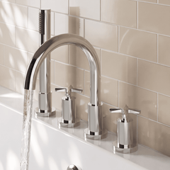 [BTCN334X] Levedale Crosshead Handle 4 Tap Hole Bath Shower Mixer Tap with Shower Kit, 236 x 345 x 207mm, Chrome - Lifestyle 3
