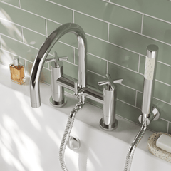 [BTCN354X] Levedale Crosshead Handle Deck Mounted Bath Shower Mixer Tap with Kit, 319 x 230 x 50mm, Chrome - Lifestyle 2