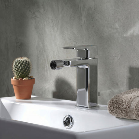 [BTEM306] Square Mono Bidet Mixer Tap With Pop Up Waste Chrome - Silo