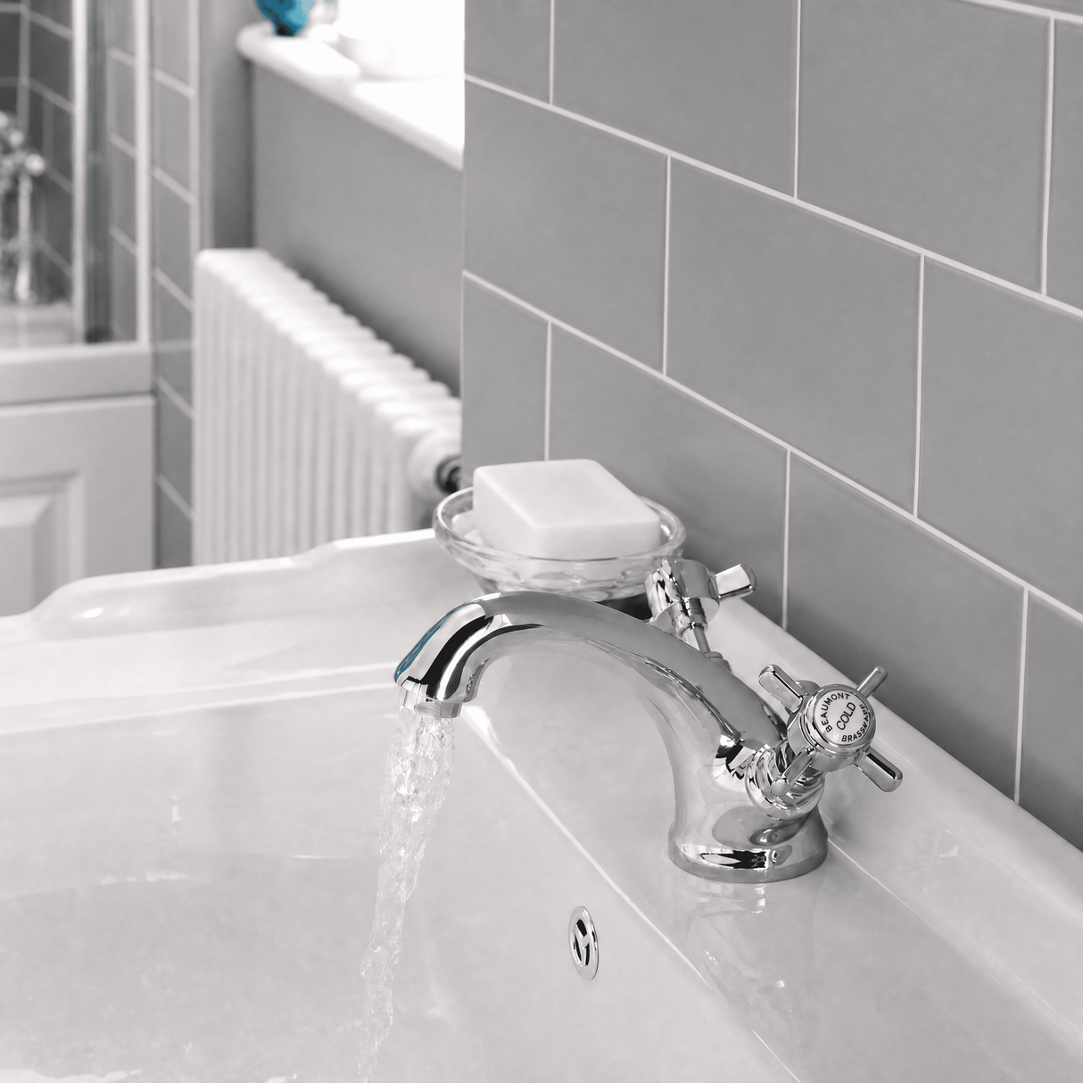 [BTKI305X] Balterley Hanchurch Traditional Mono Basin Mixer Tap - Chrome or Brushed Brass - Lifestyle 1