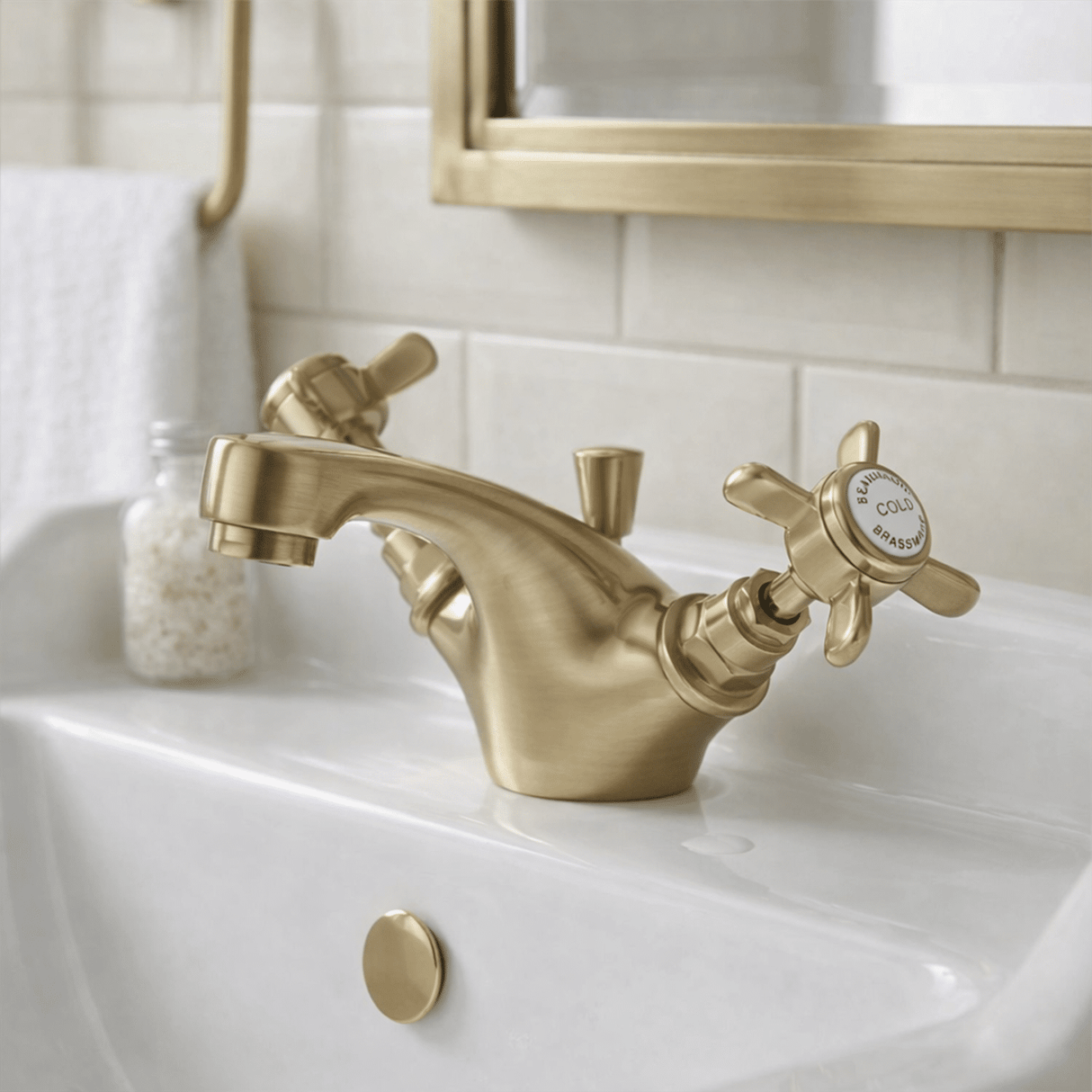 [BTKI845X] Balterley Hanchurch Traditional Mono Basin Mixer Tap - Chrome or Brushed Brass - Silo