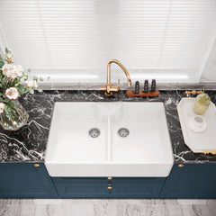 Traditional Double Bowl Fireclay Ceramic Butler Kitchen Sink with Stepped Weir & Tap Ledge and Chrome Basket Strainer Wastes - 895mm